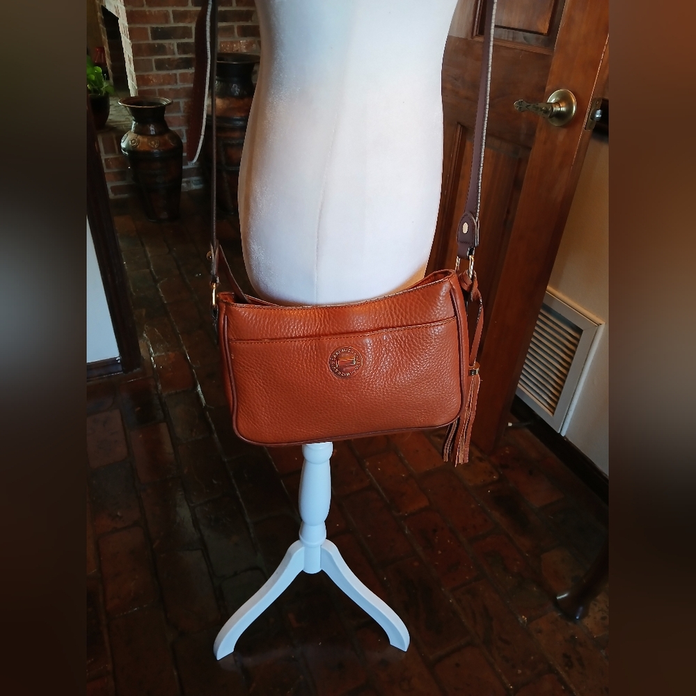 Rarely used Isaac Mizrahi pebble leather crossbody.
